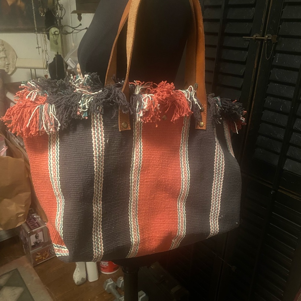 Free people tote
